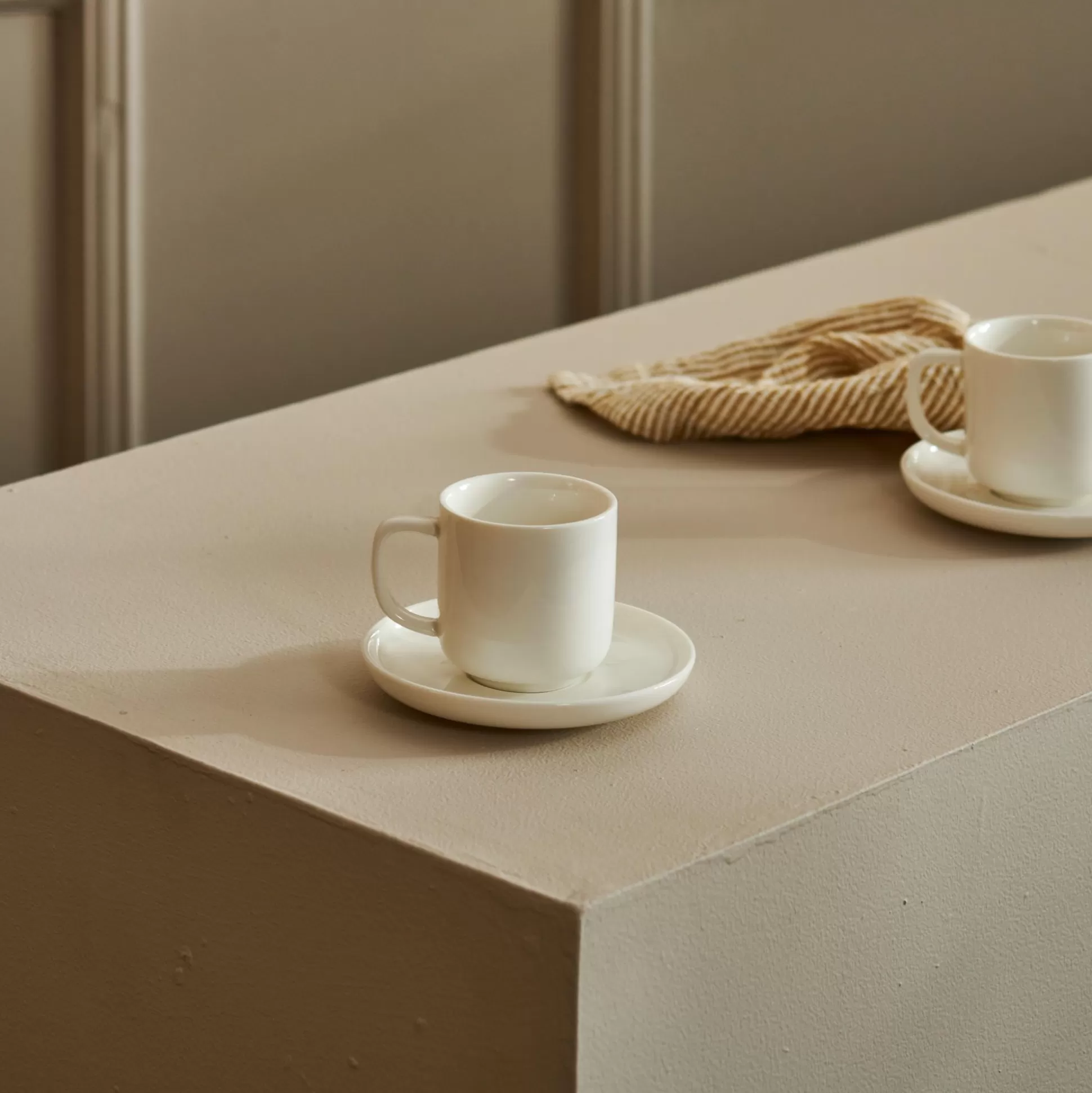 Tazas<CASA Moon Taza Y Plato Blanco