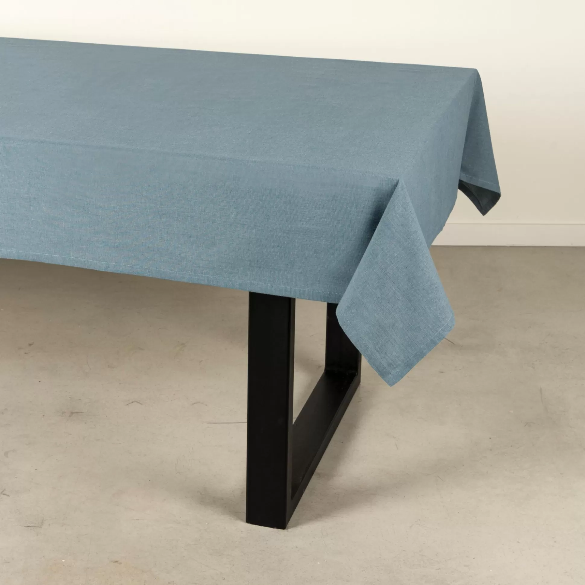 organic_mantel_azul_claro_3-5.webp Manteles<CASA Organic Mantel Azul Claro