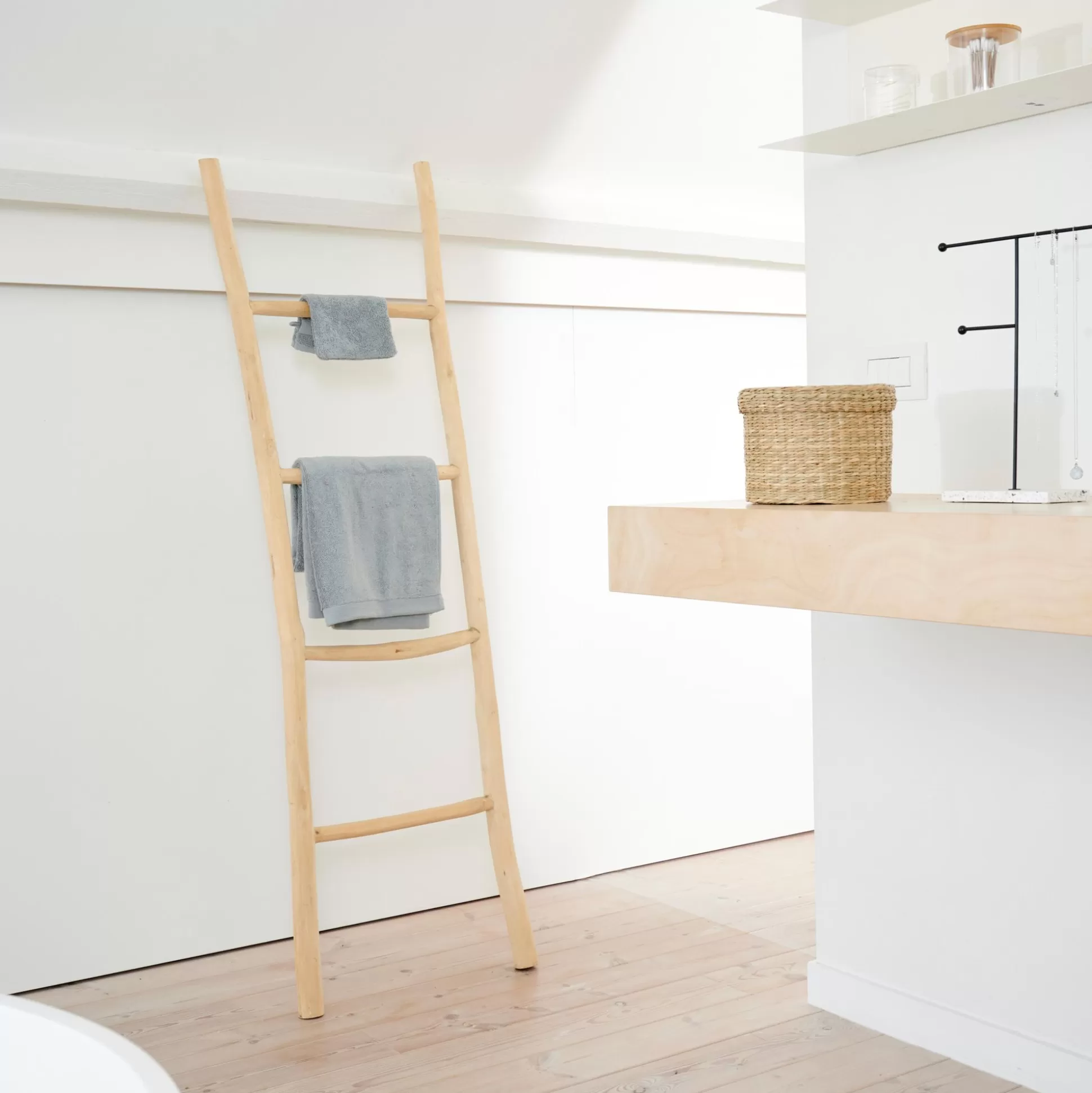 Muebles De Baño<CASA Teak Escalera Natural